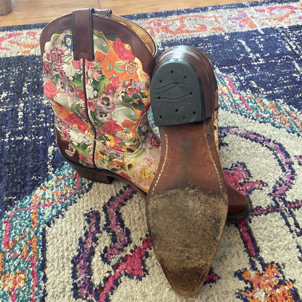Boulet shortie floral boots - Picture 2 of 5